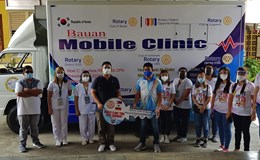 Schlüssel zum Erfolg: Drei Rotary-Clubs ermöglichen den Start einer mobilen Klinik auf den Philippinen.